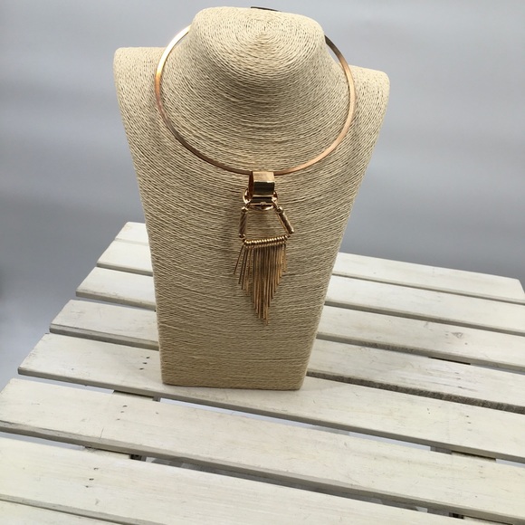 NIP Collar Statement Gold Necklace - Picture 4 of 6